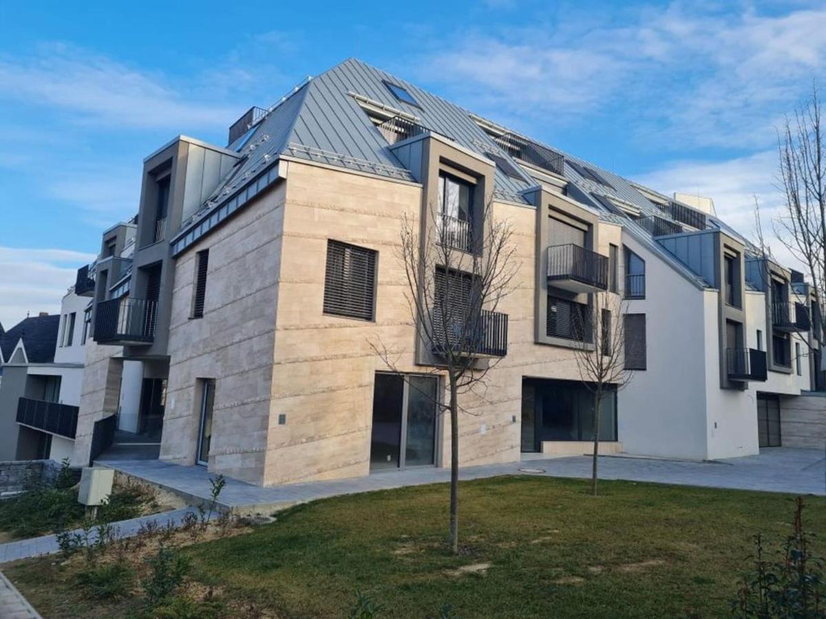 Hungary Homes Residence ヘーヴィーズ エクステリア 写真